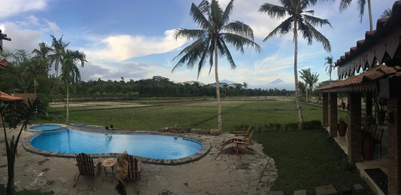 Gopalan Borobudur Hotel Magelang Esterno foto