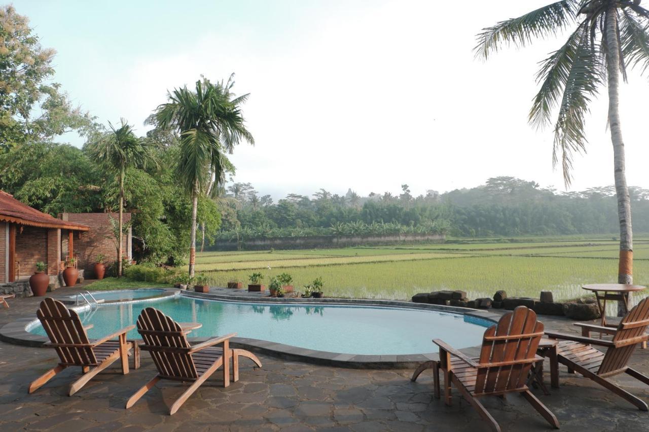 Gopalan Borobudur Hotel Magelang Esterno foto
