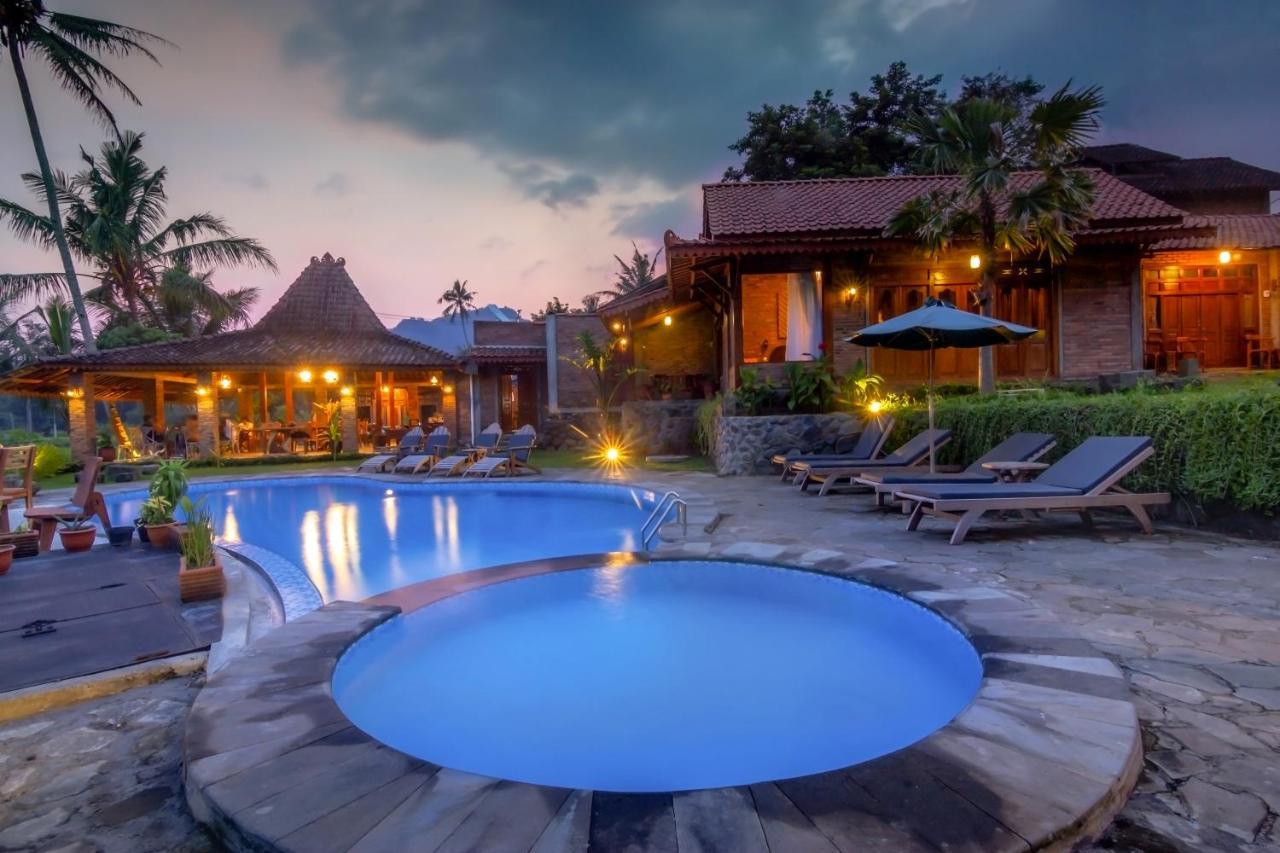 Gopalan Borobudur Hotel Magelang Esterno foto
